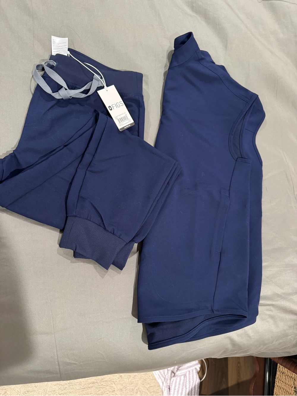 FIGS Navy Blue Scrubs